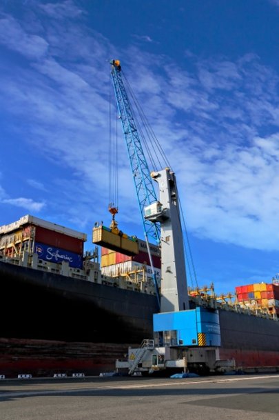 Danish port orders Konecranes Gottwald Mobile Harbor Crane to improve performance, meet demand